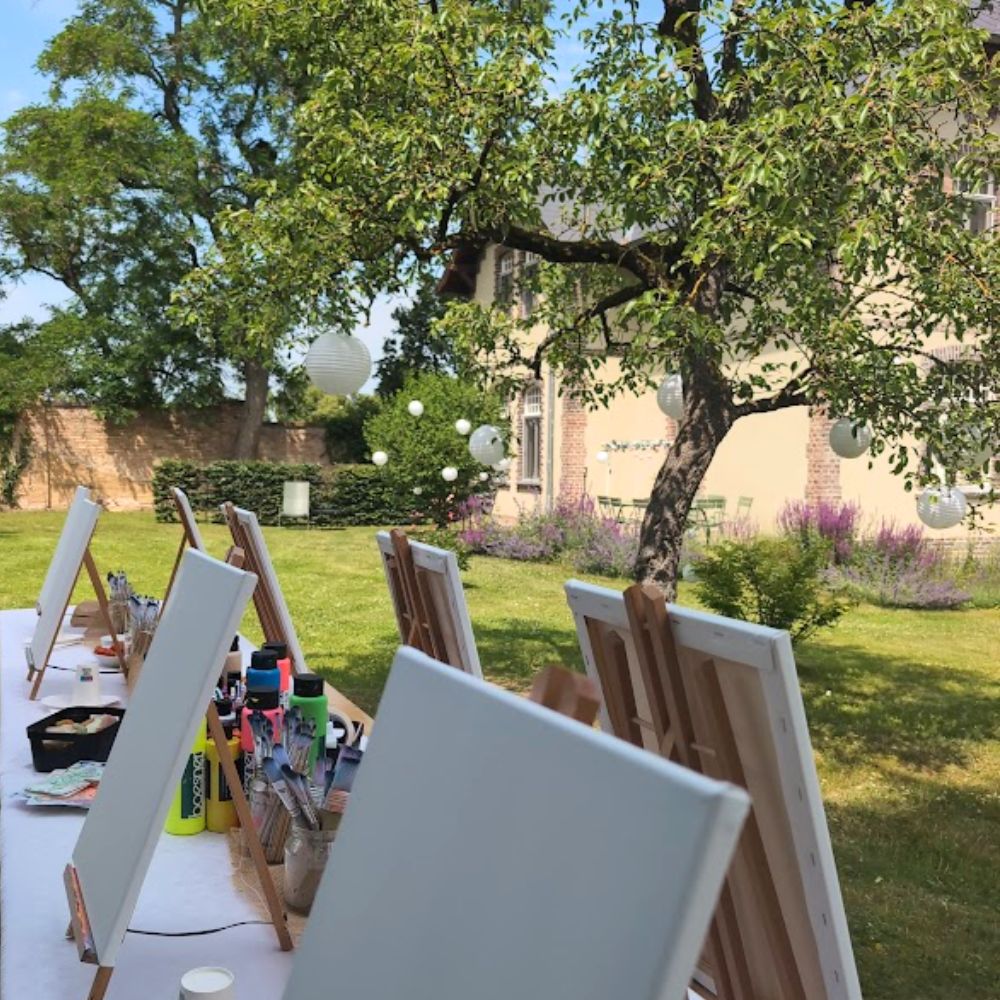 Aloha Retreat Yoga & Art